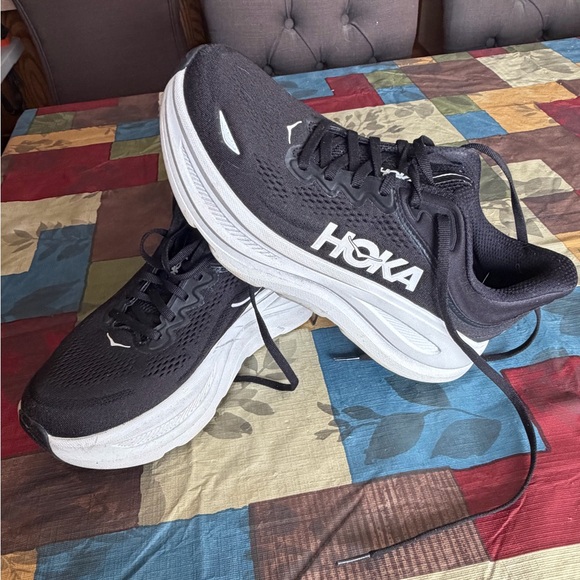 Hoka Bondi 9 Women’s Black/White Athletic Shoes Size 8.5 Wide - Picture 7 of 7